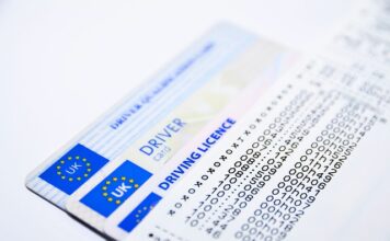 Czy trzeba mieć prawo jazdy na hulajnogę elektryczną?